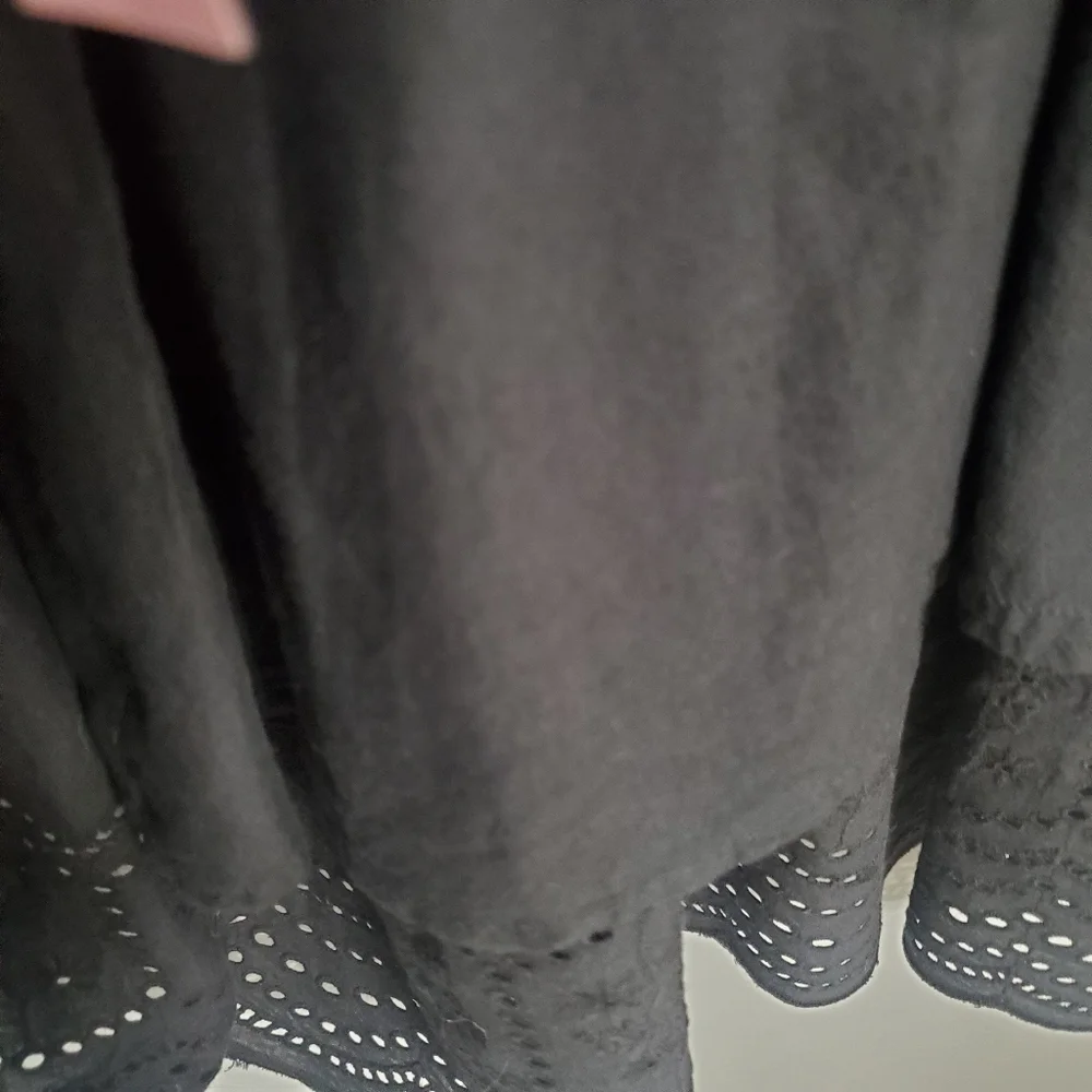 American Eagle Eyelet Tiered Smocked Lined Midi Dress Black Cottagecore NWOT M - Picture 11 of 16